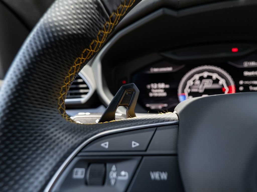Used 2021 Lamborghini Urus AWD/4WD image 14