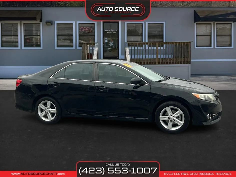 Used 2013 Toyota Camry SE image 8