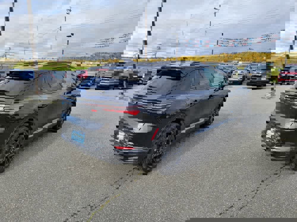 Used 2024 Chevrolet Equinox EV RS image 5