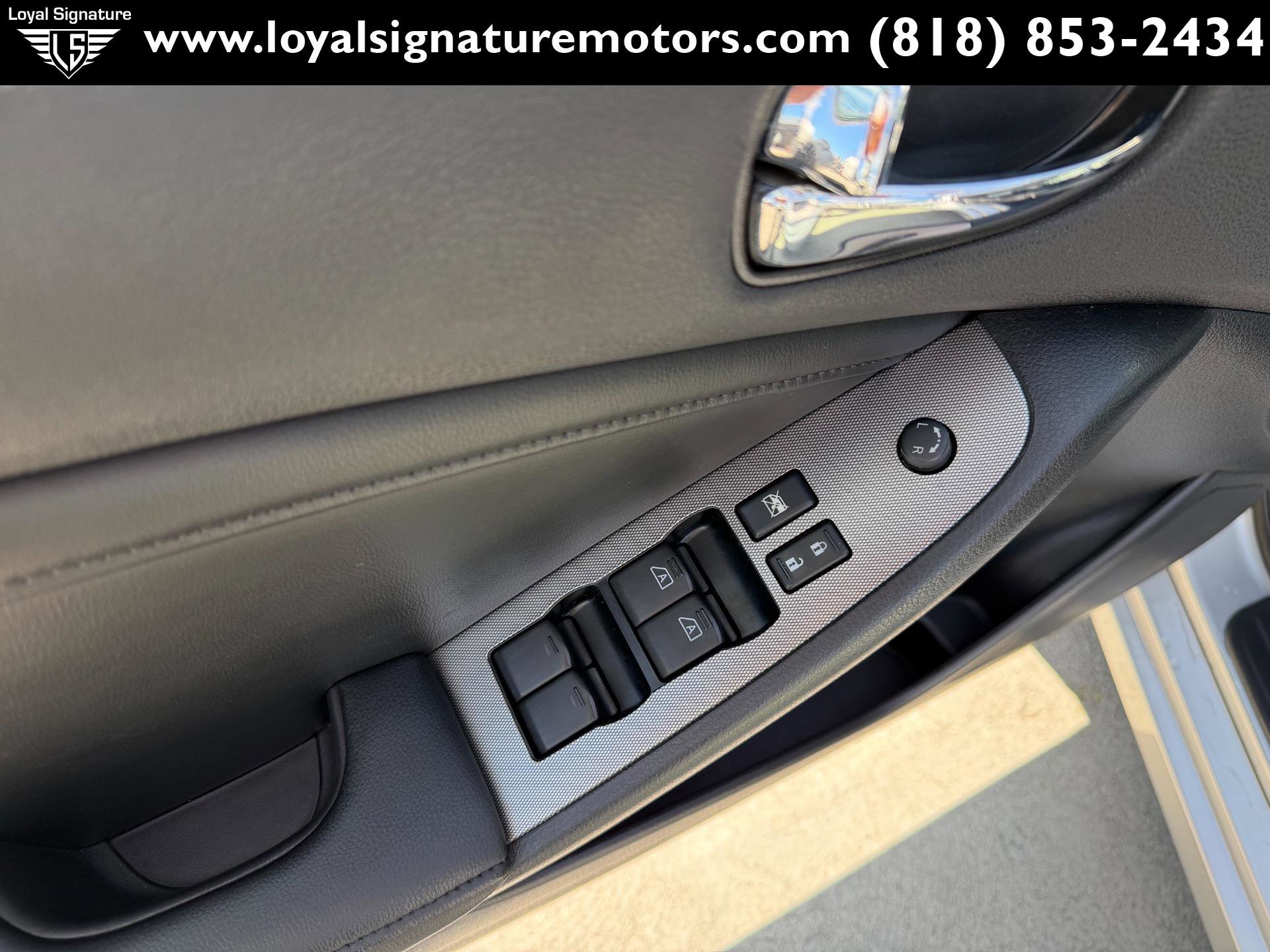 Used 2008 Nissan Altima Hybrid Sedan w/ Technology Pkg FWD image 19