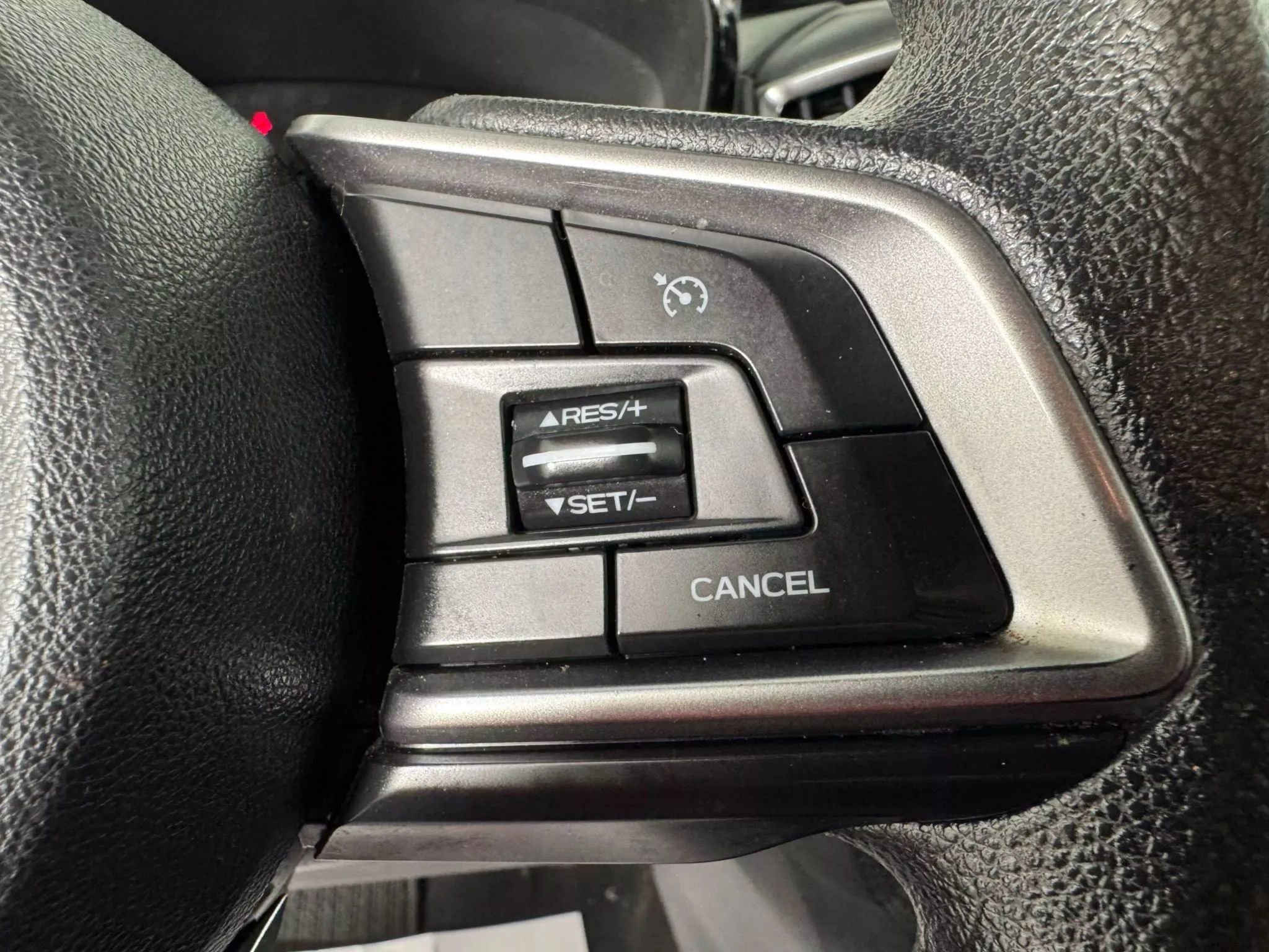 Used 2018 Subaru Crosstrek 2.0i image 17