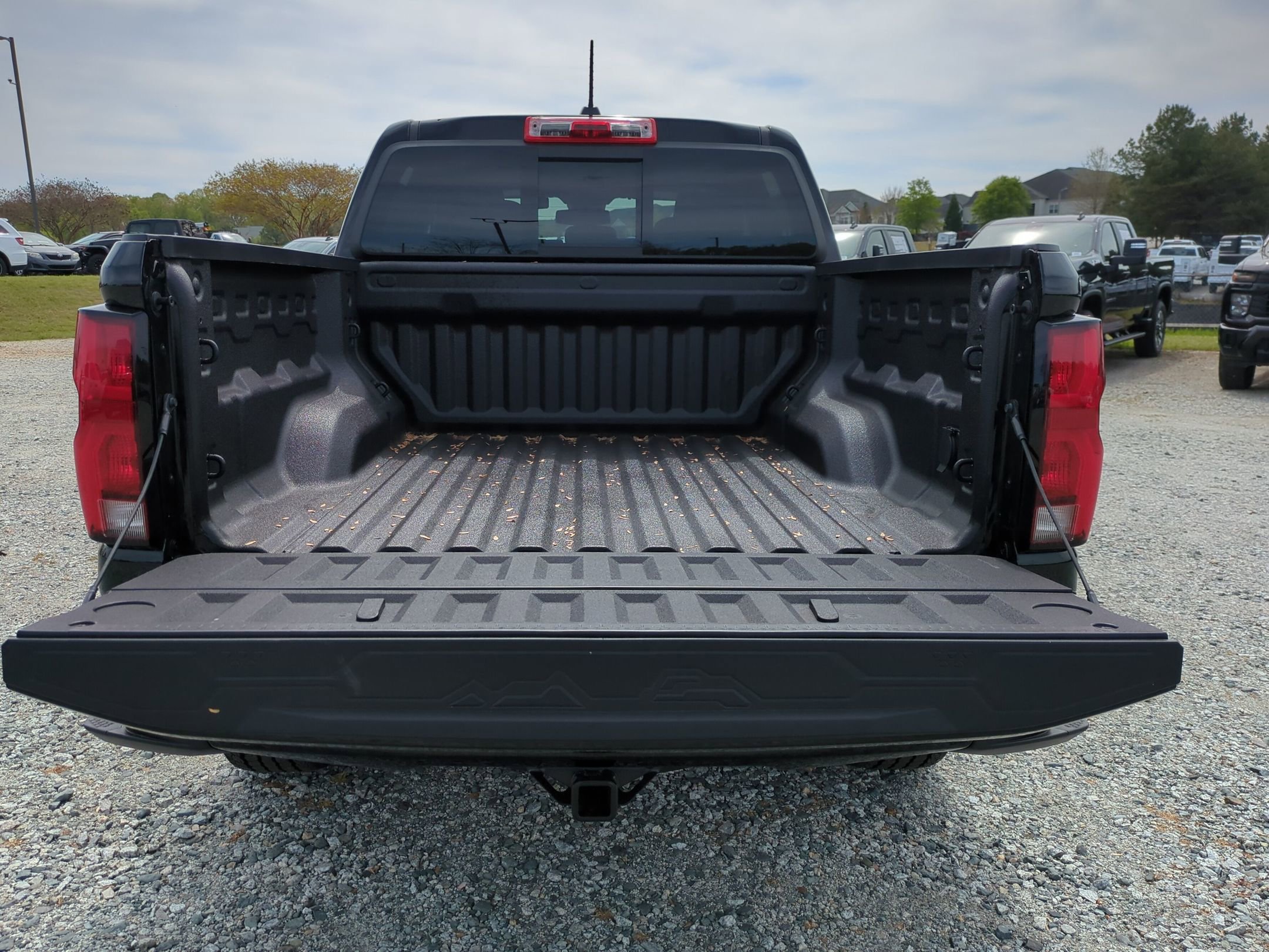 Certified 2026 Chevrolet Colorado Z71 w/ Technology Package AWD/4WD image 37