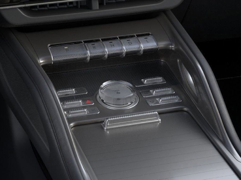 New 2026 Lincoln Nautilus Premier w/ Jet Appearance Package AWD/4WD image 15
