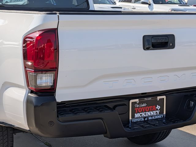 Used 2022 Toyota Tacoma SR RWD image 8