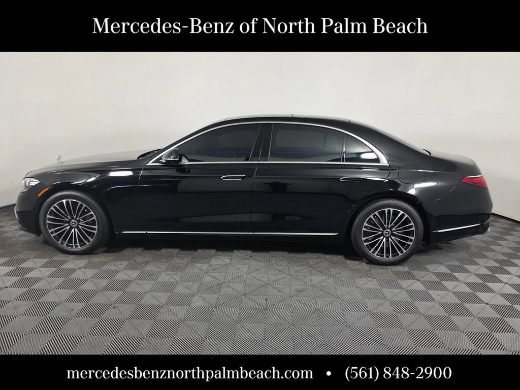 Certified 2023 Mercedes-Benz S 580e 4MATIC Sedan image 3