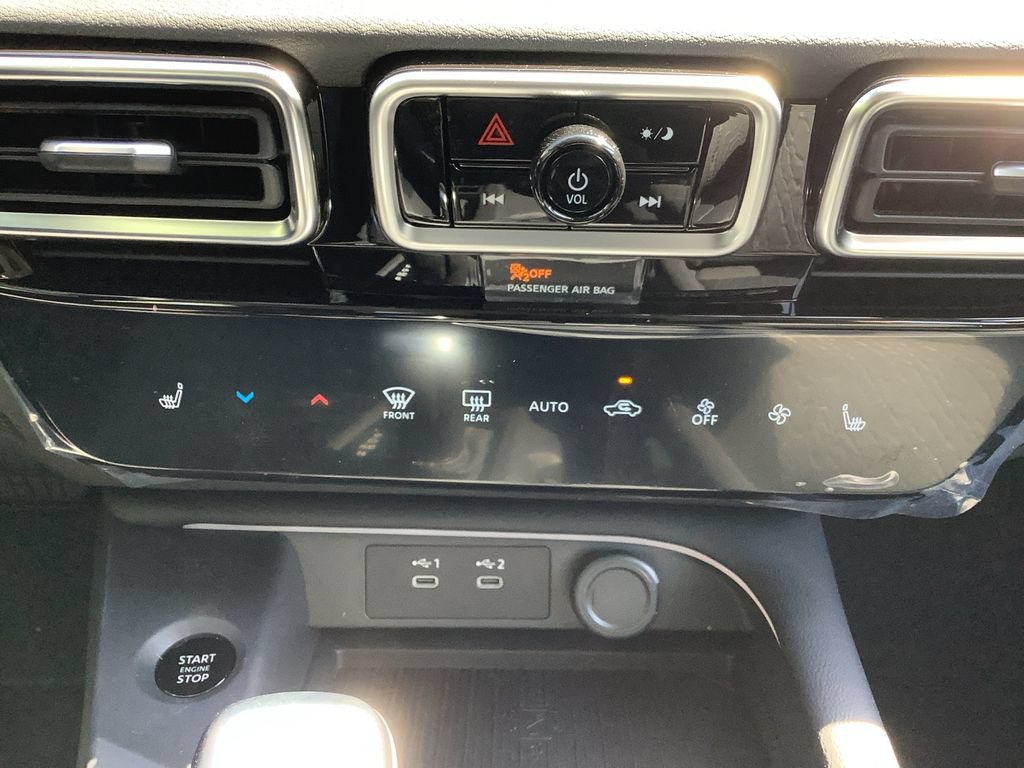 New 2026 Nissan Sentra SV w/ SV Convenience Package FWD image 22