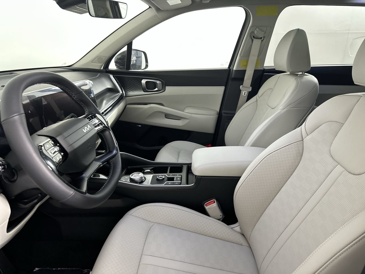 New 2026 Kia Sorento EX FWD image 2