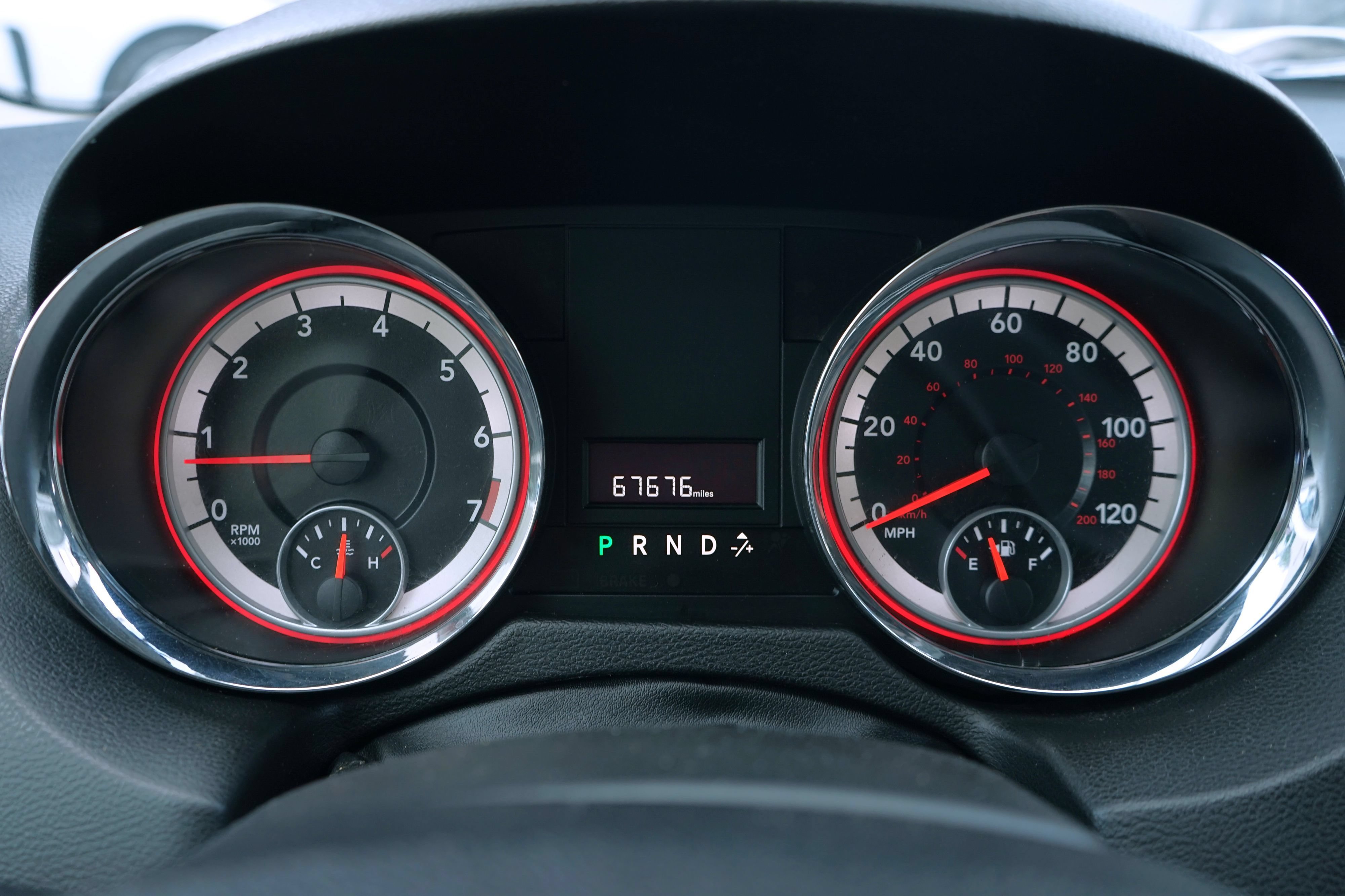 Used 2013 RAM C/V Tradesman FWD image 9