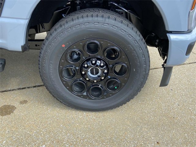 New 2026 Ford F350 Lariat image 7