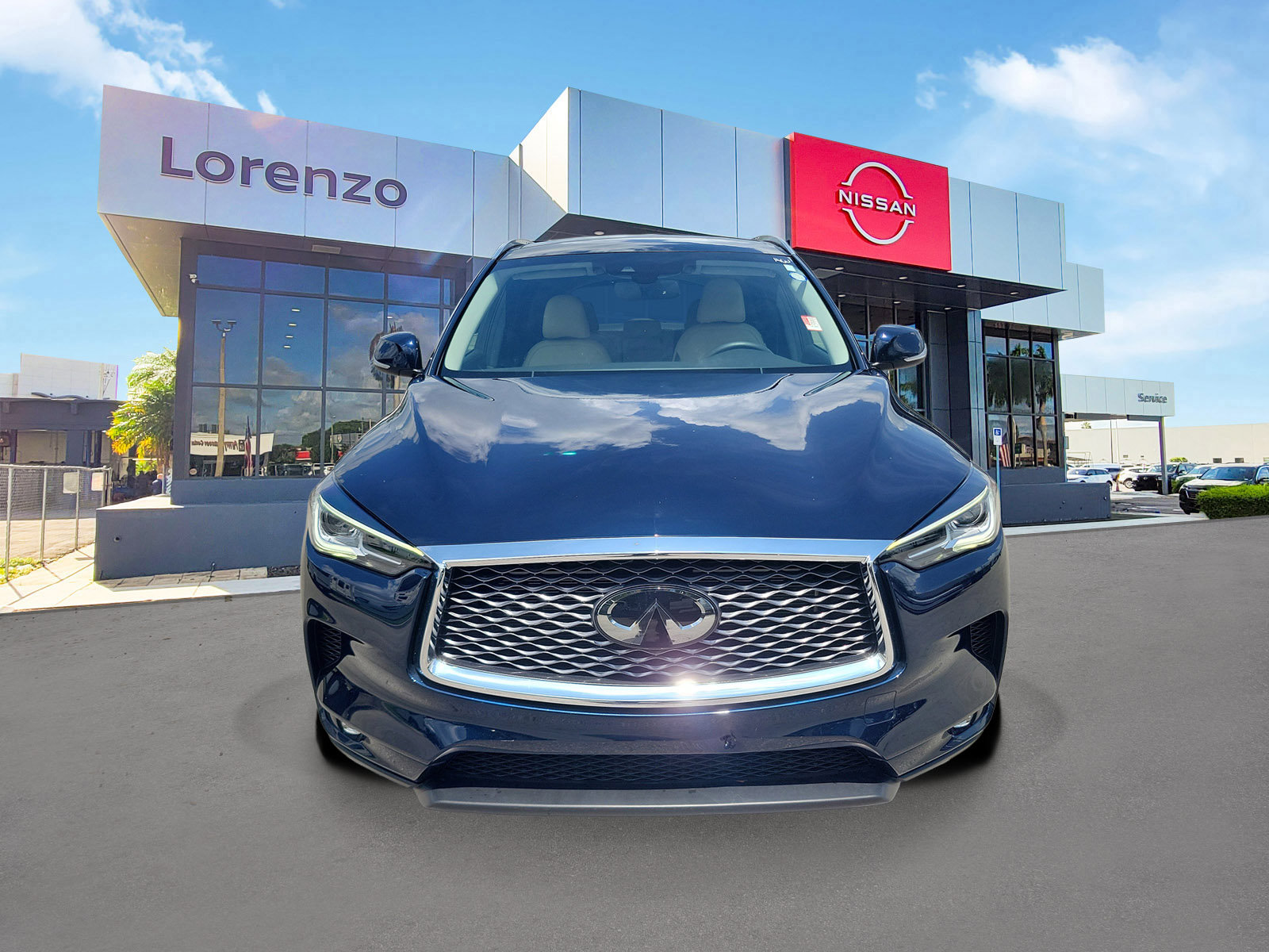 Used 2022 INFINITI QX50 Luxe FWD image 2