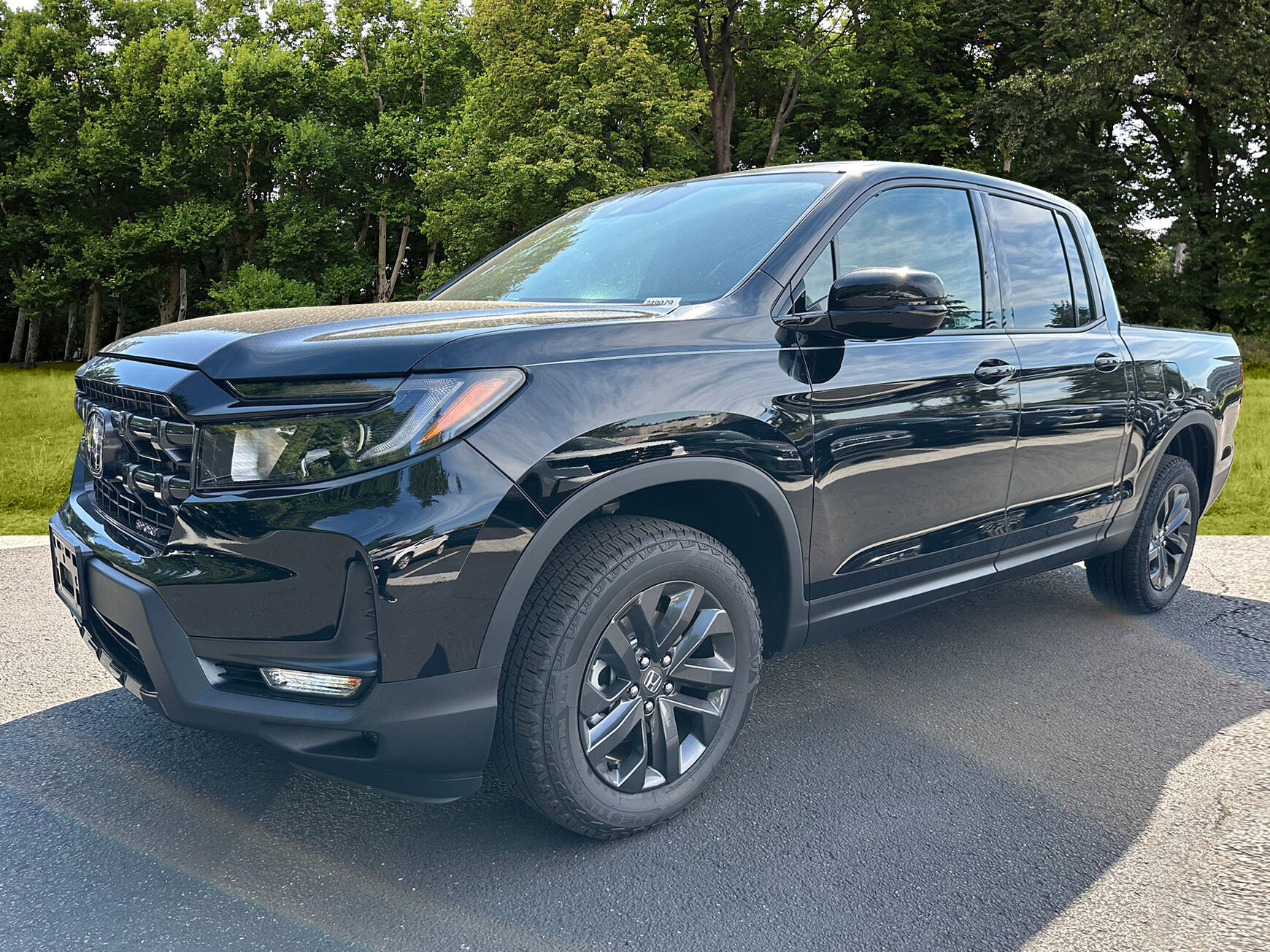 New 2024 Honda Ridgeline Sport image 3