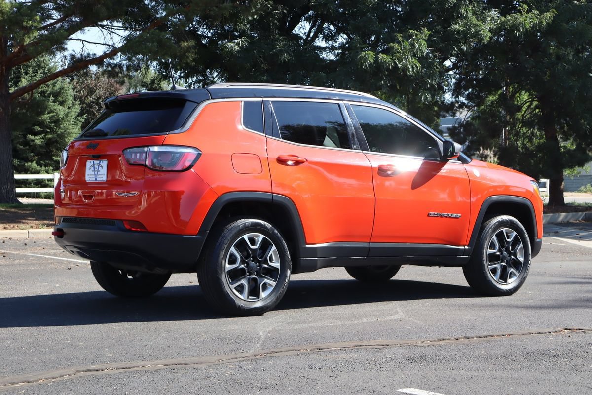 Used 2017 Jeep Compass Trailhawk w/ Popular Equipment Group AWD/4WD image 5