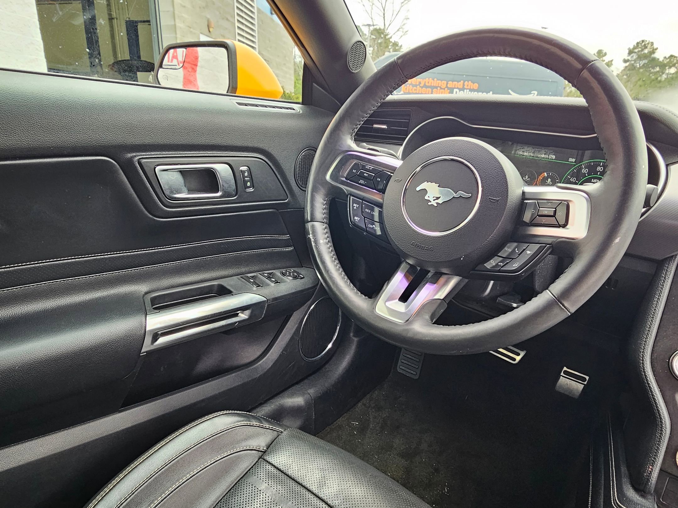 Used 2018 Ford Mustang Premium w/ Equipment Group 201A image 9