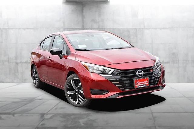 New 2025 Nissan Versa SR w/ Trunk Package image 2
