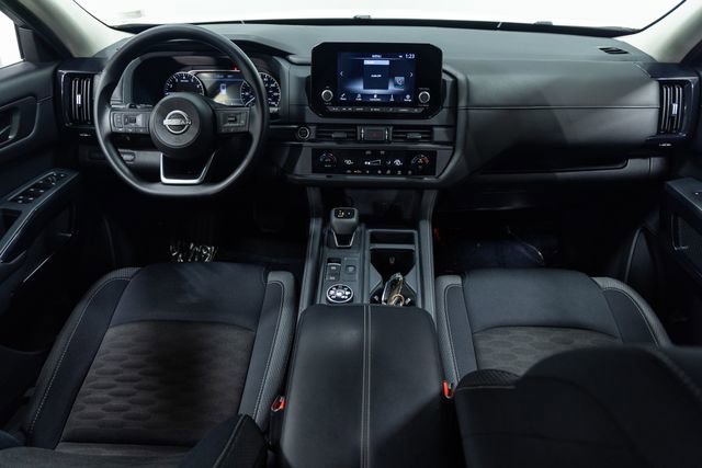 Used 2024 Nissan Pathfinder S w/ Cargo Package image 20
