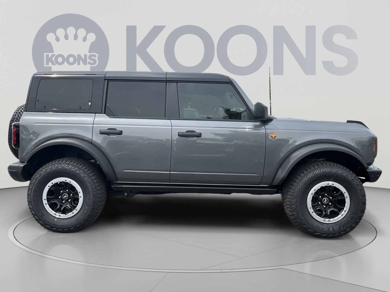 New 2025 Ford Bronco Badlands w/ Sasquatch Package AWD/4WD image 17