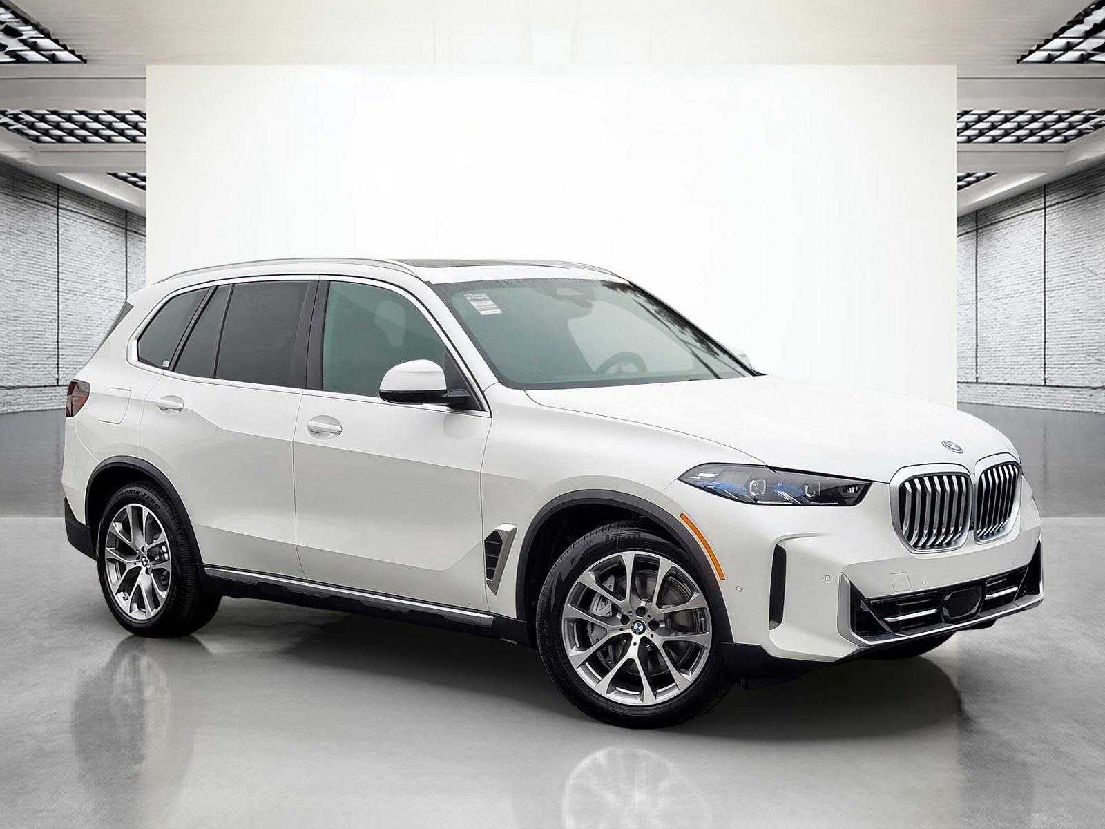 New 2026 BMW X5 xDrive50e w/ Premium Package AWD/4WD image 2