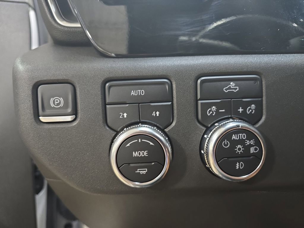 Used 2024 GMC Sierra 1500 Elevation AWD/4WD image 26
