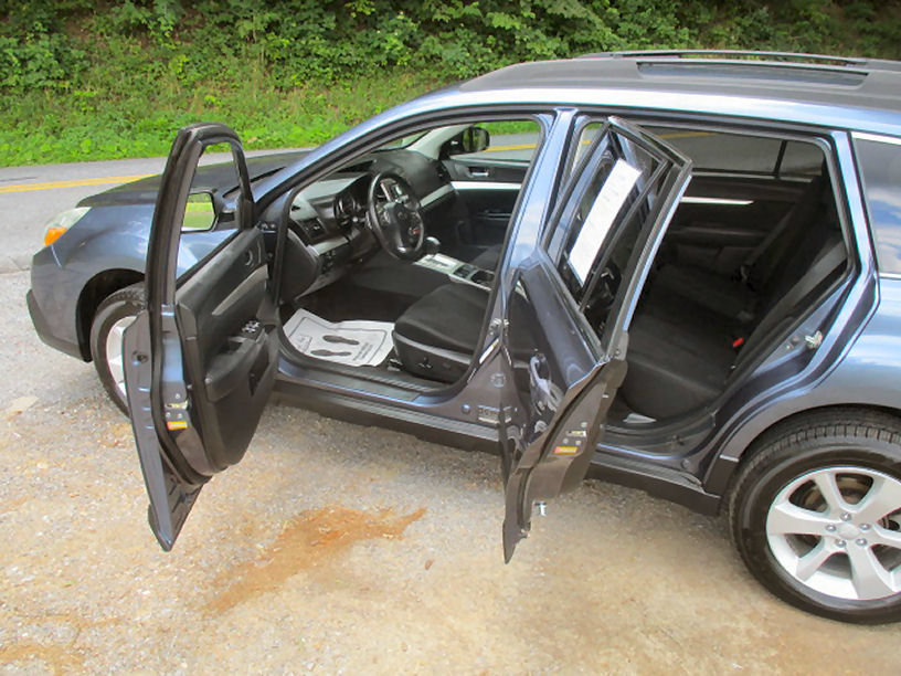 Used 2013 Subaru Outback 2.5i Premium w/ Popular Pkg 1A AWD/4WD image 10