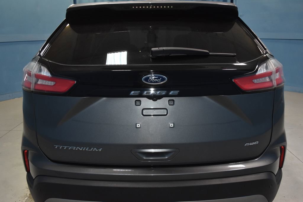 Used 2022 Ford Edge Titanium w/ Equipment Group 301A image 27