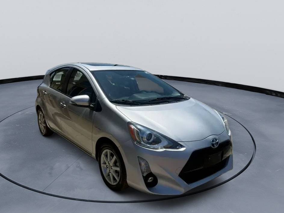 Used 2016 Toyota Prius C Four w/ Preferred Accessory Package FWD image 4