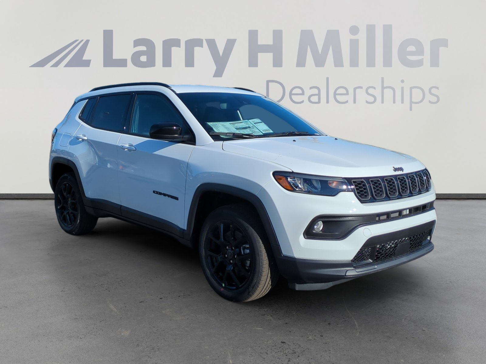New 2026 Jeep Compass Latitude image 7