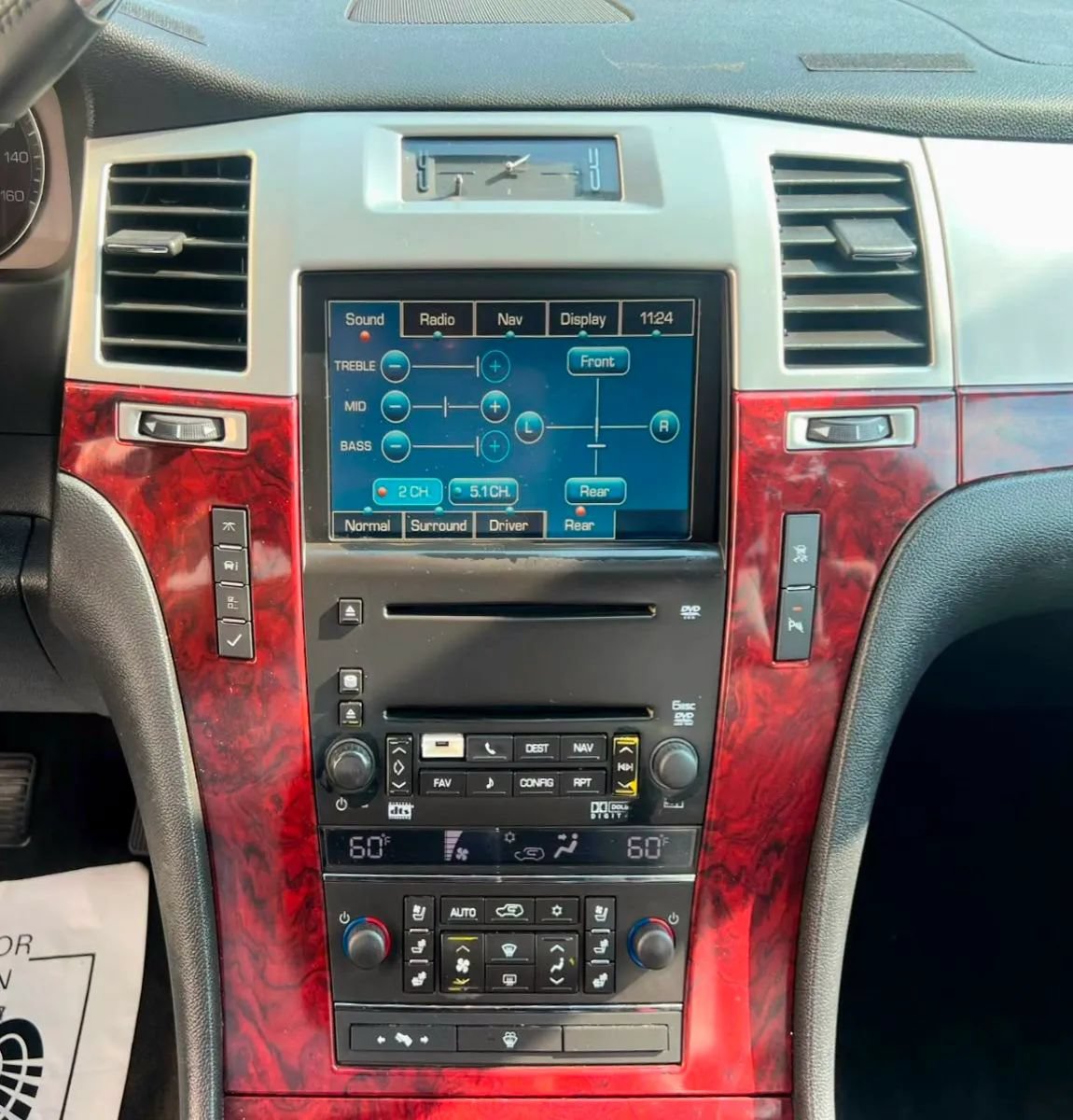 Used 2007 Cadillac Escalade EXT w/ Information Package AWD/4WD image 29