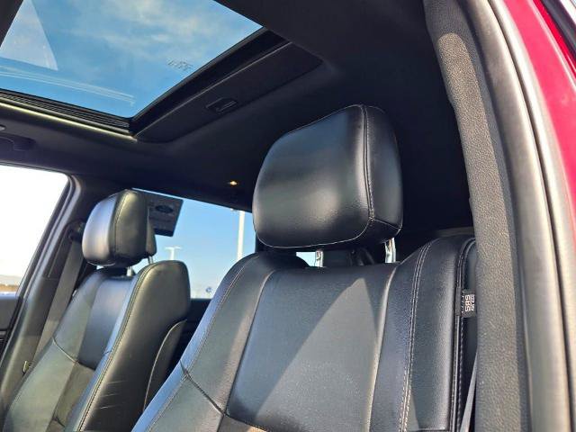 Used 2019 Jeep Grand Cherokee Altitude AWD/4WD image 29