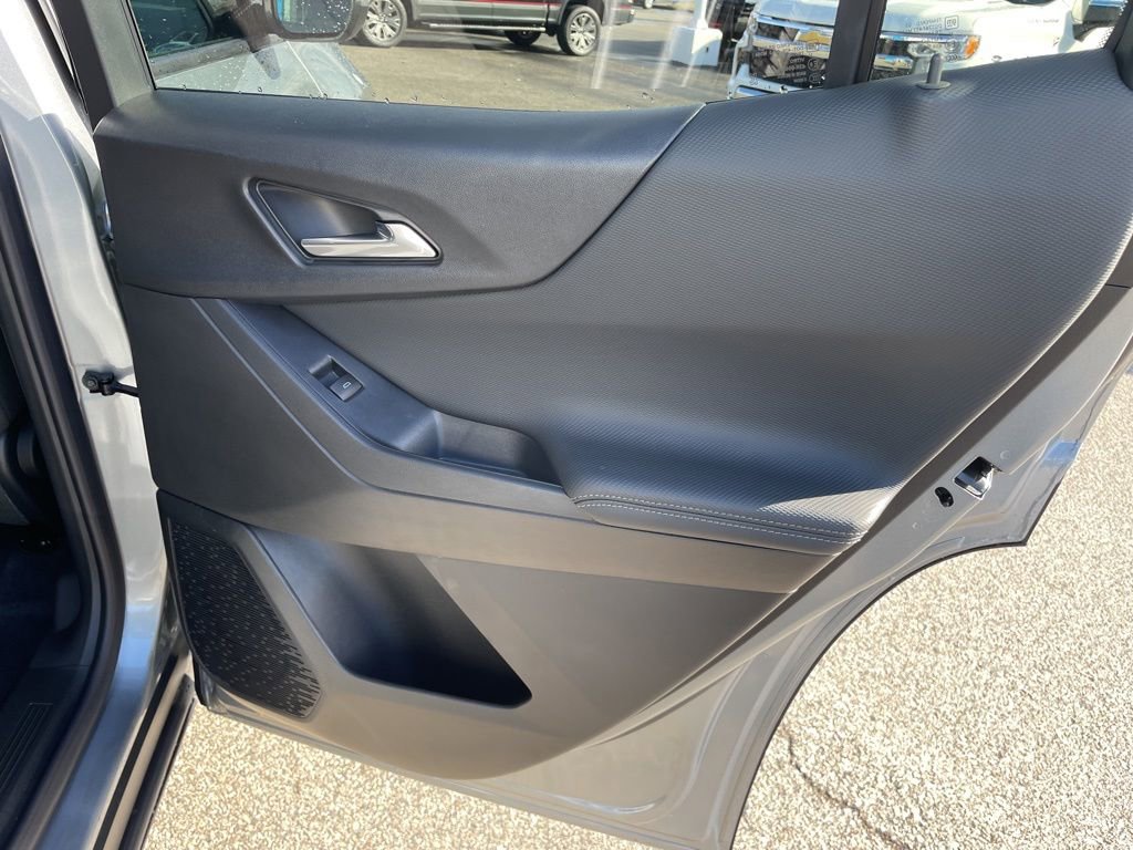 New 2026 Chevrolet Equinox LT image 38