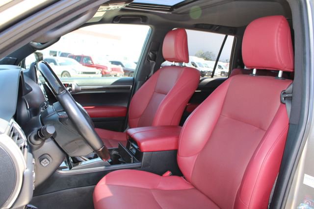 Used 2023 Lexus GX 460 Premium w/ Premium Package image 40