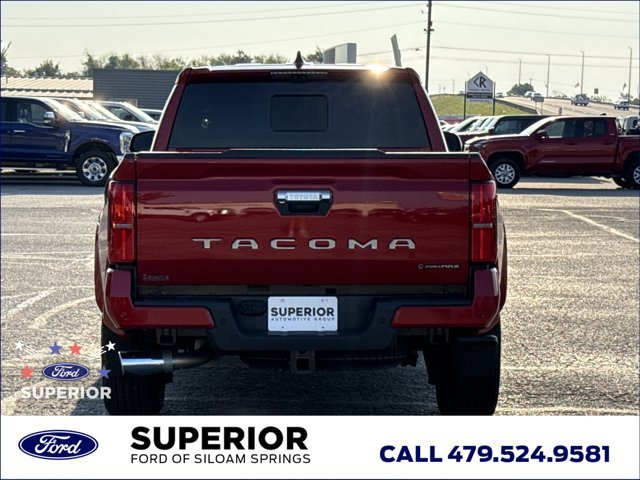 Used 2025 Toyota Tacoma Limited AWD/4WD image 5