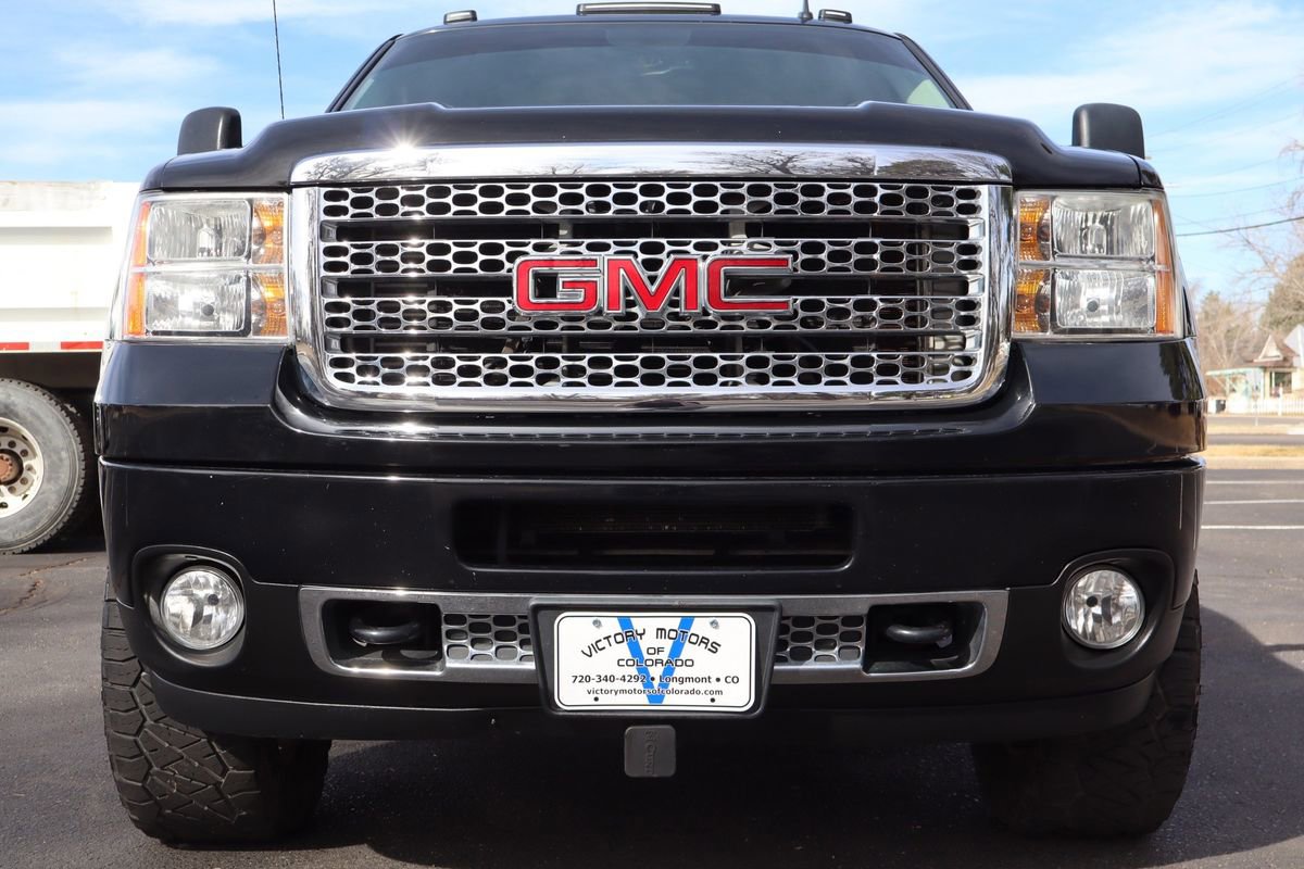 Used 2014 GMC Sierra 2500 Denali image 13