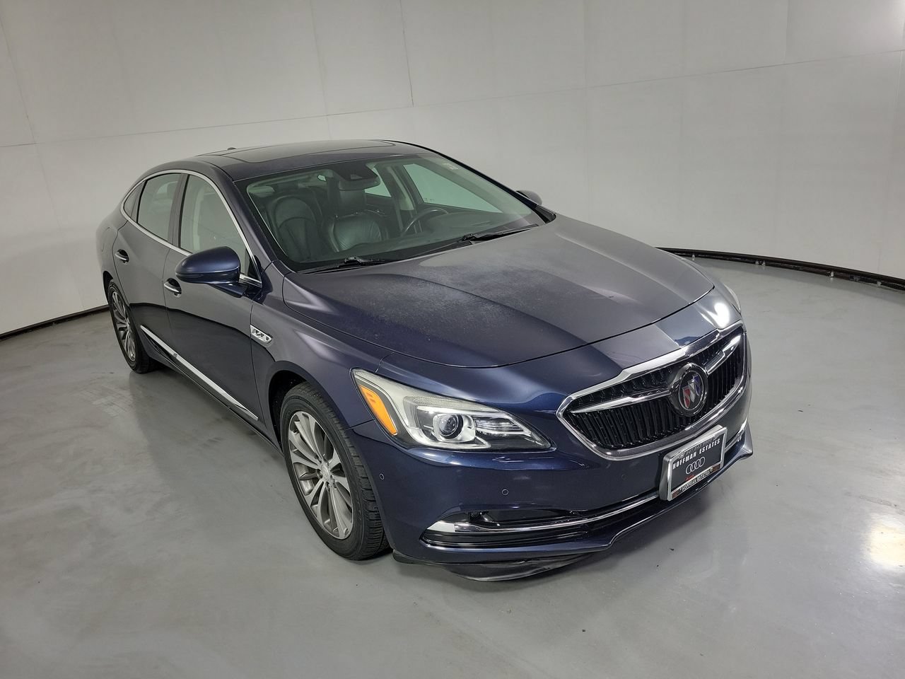 Used 2017 Buick LaCrosse Premium w/ Driver Confidence Package #2 FWD image 29