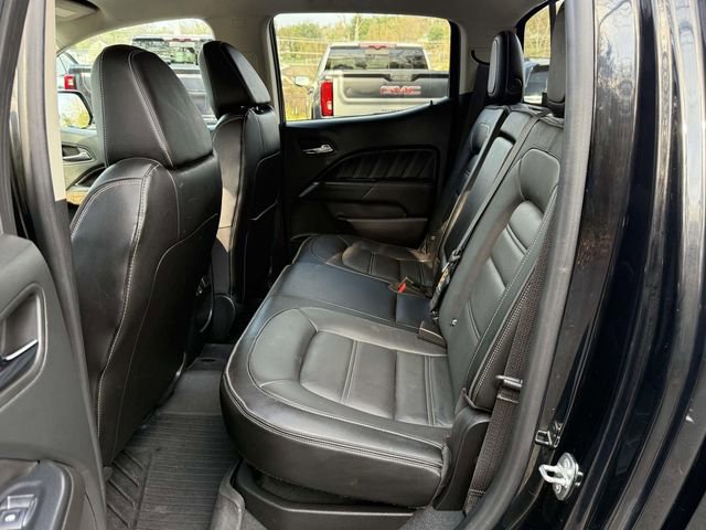 Used 2022 GMC Canyon Denali w/ Denali Black Edition Package image 11