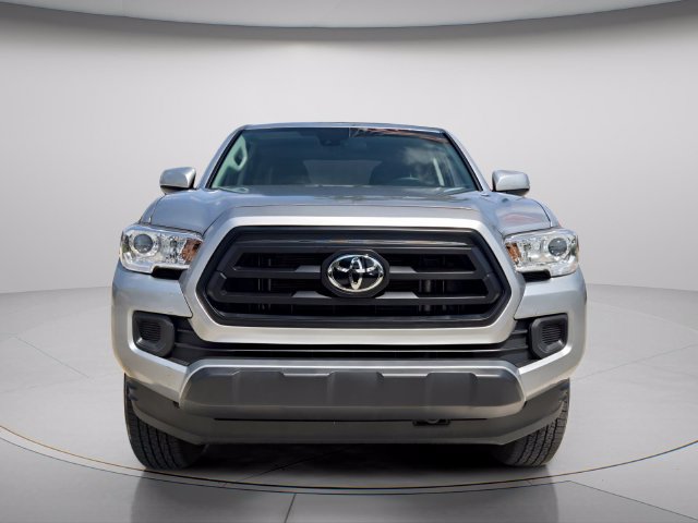Used 2022 Toyota Tacoma SR w/ SR Convenience Package RWD image 4