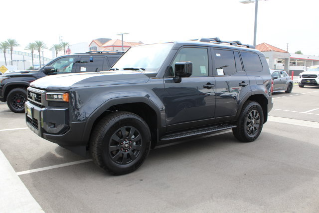 New 2027 Toyota Land Cruiser w/ Premium Package AWD/4WD image 2