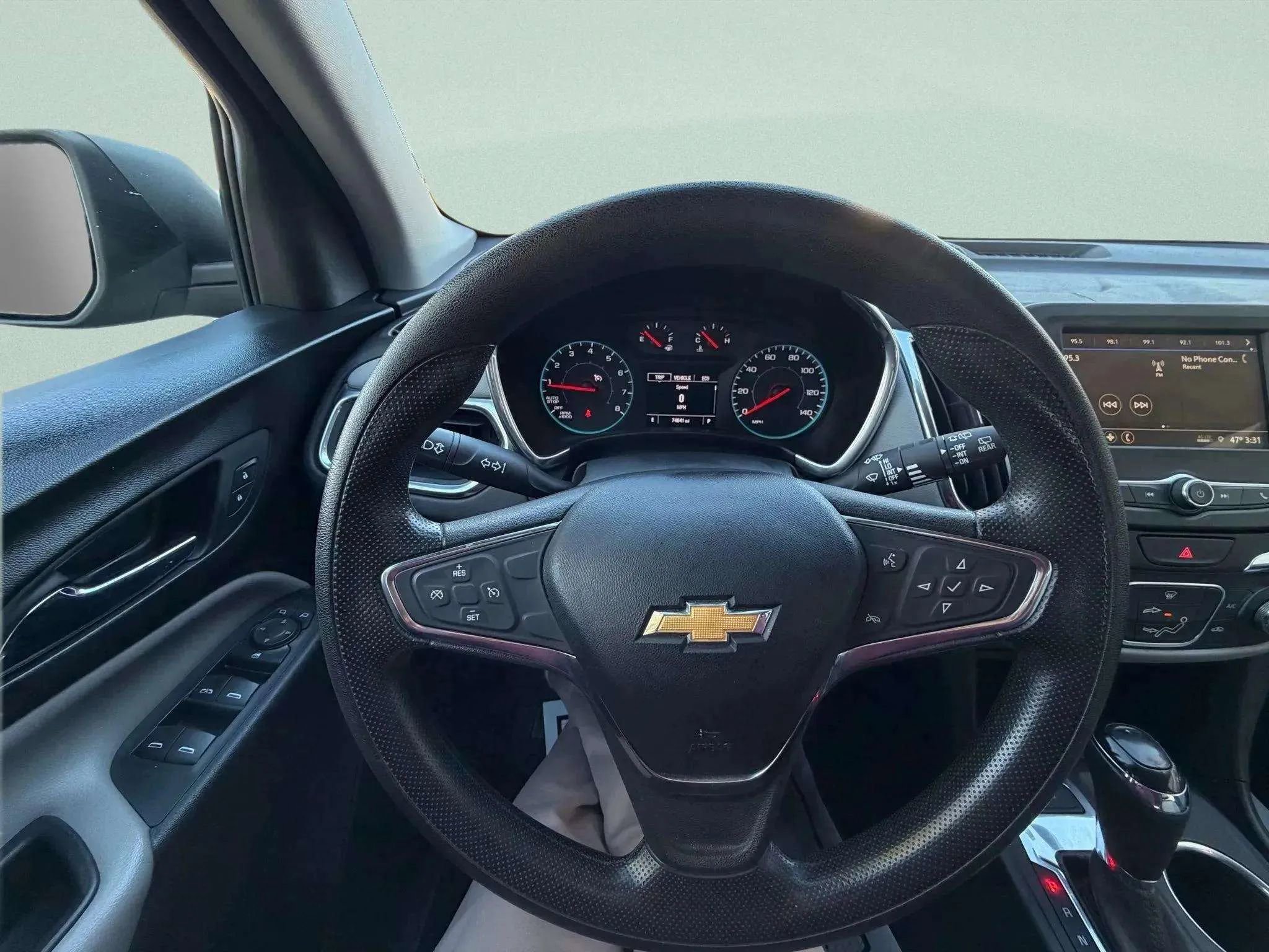 Used 2019 Chevrolet Equinox LS image 20