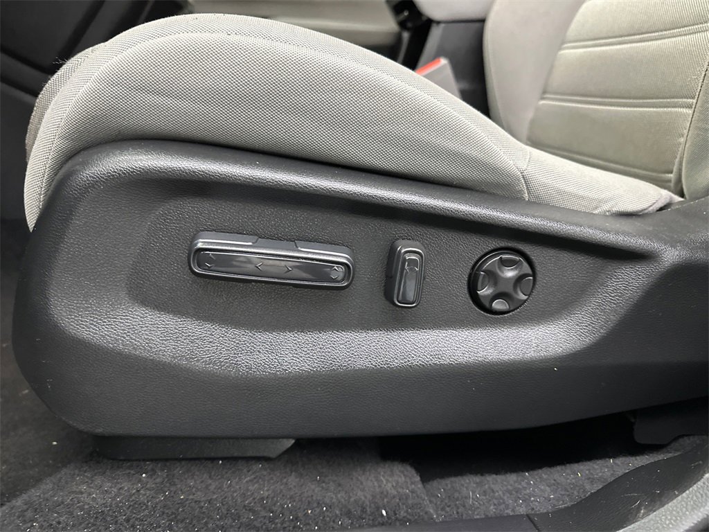 Used 2020 Honda CR-V EX image 10