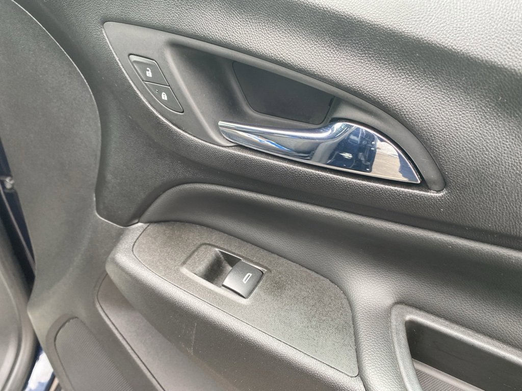 Used 2020 Chevrolet Equinox LT image 13