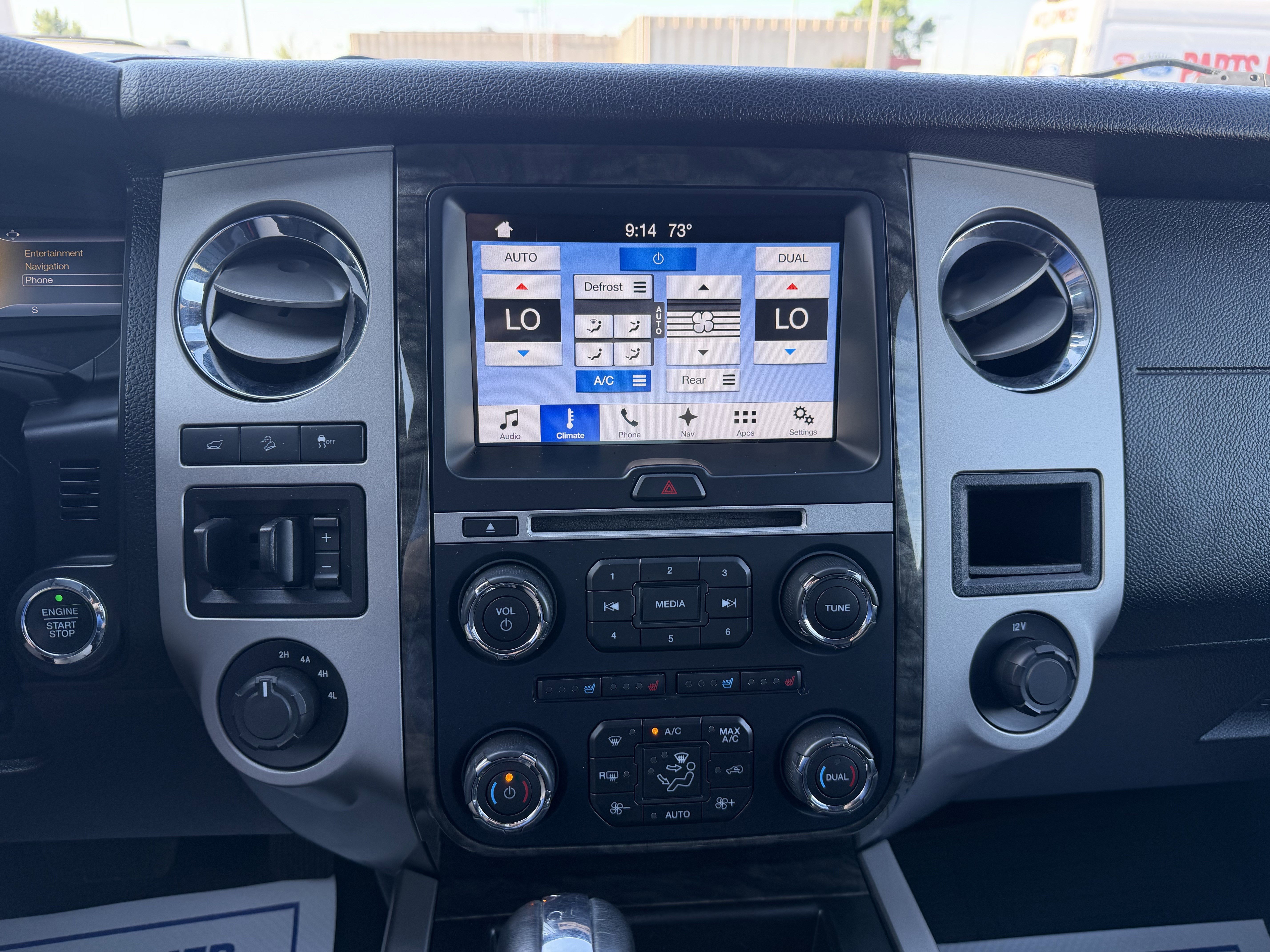 Used 2017 Ford Expedition Limited w/ Equipment Group 301A AWD/4WD image 16