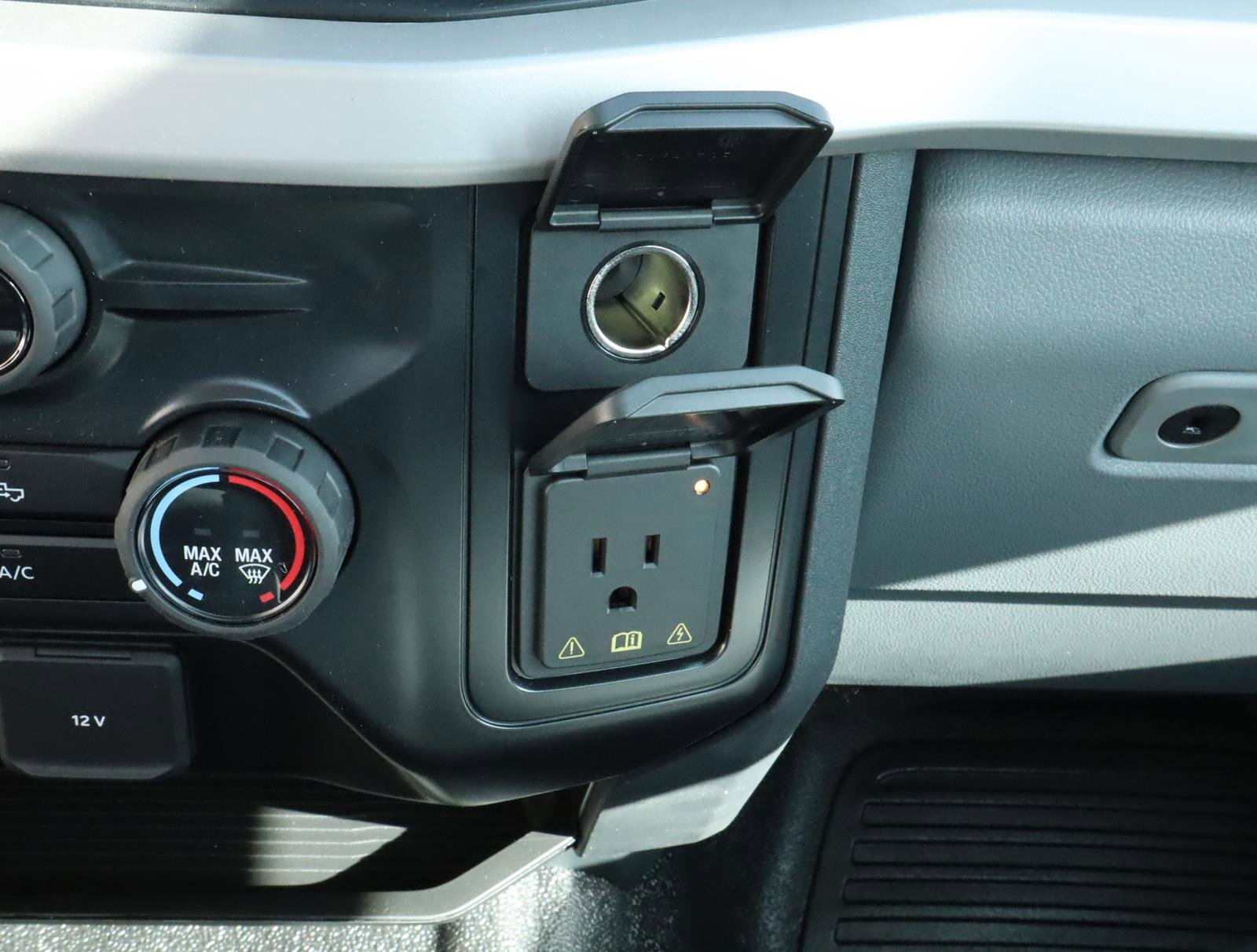 Used 2024 Ford F350 XL w/ XL Chrome Package image 11