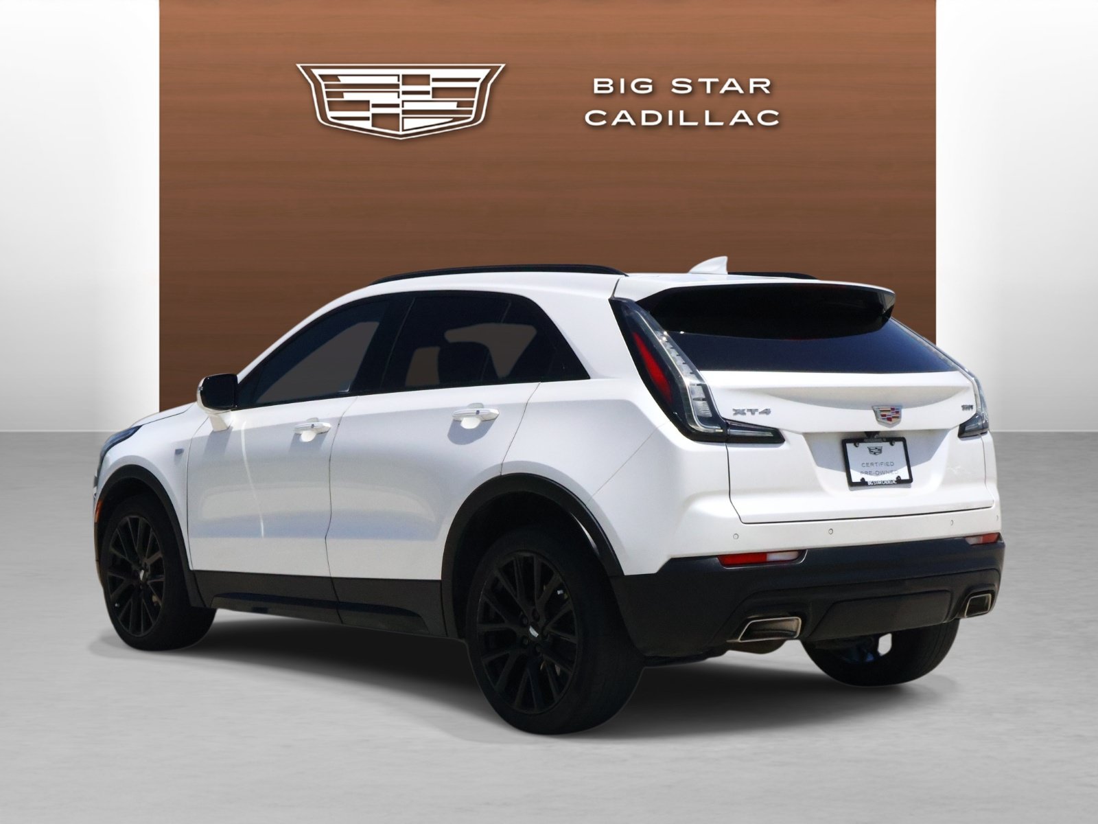 Certified 2023 Cadillac XT4 Sport FWD image 3