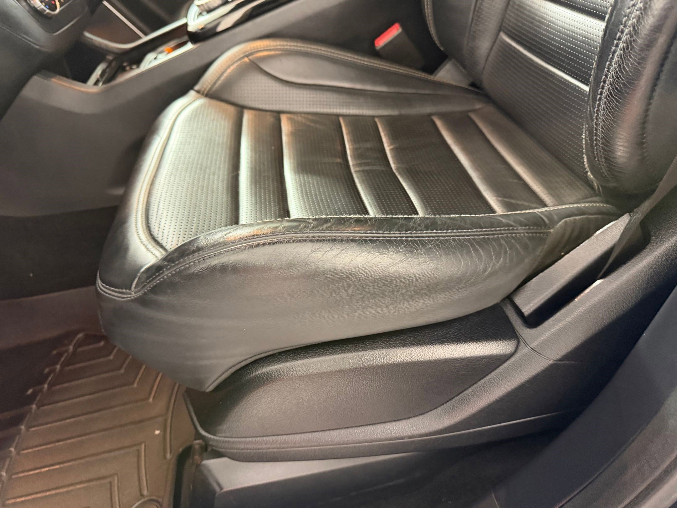 Used 2016 Mercedes-Benz GLE 63 AMG 4MATIC image 13