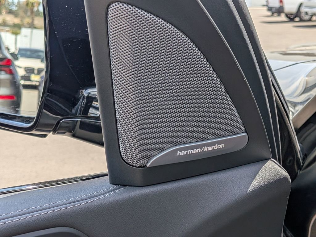 New 2026 BMW X5 xDrive50e w/ M Sport Package image 11