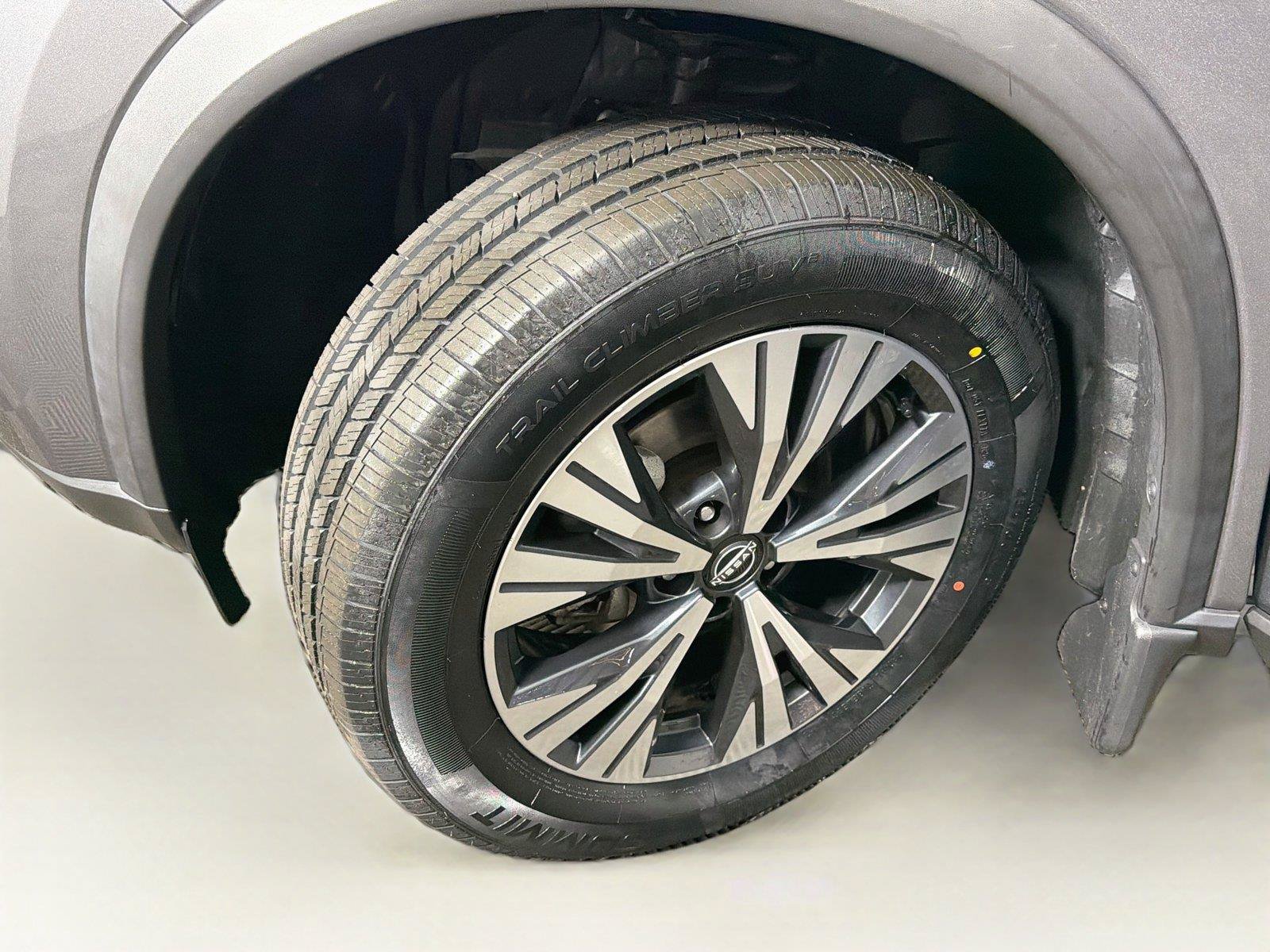 Used 2023 Nissan Rogue SV w/ SV Premium B Package AWD/4WD image 37