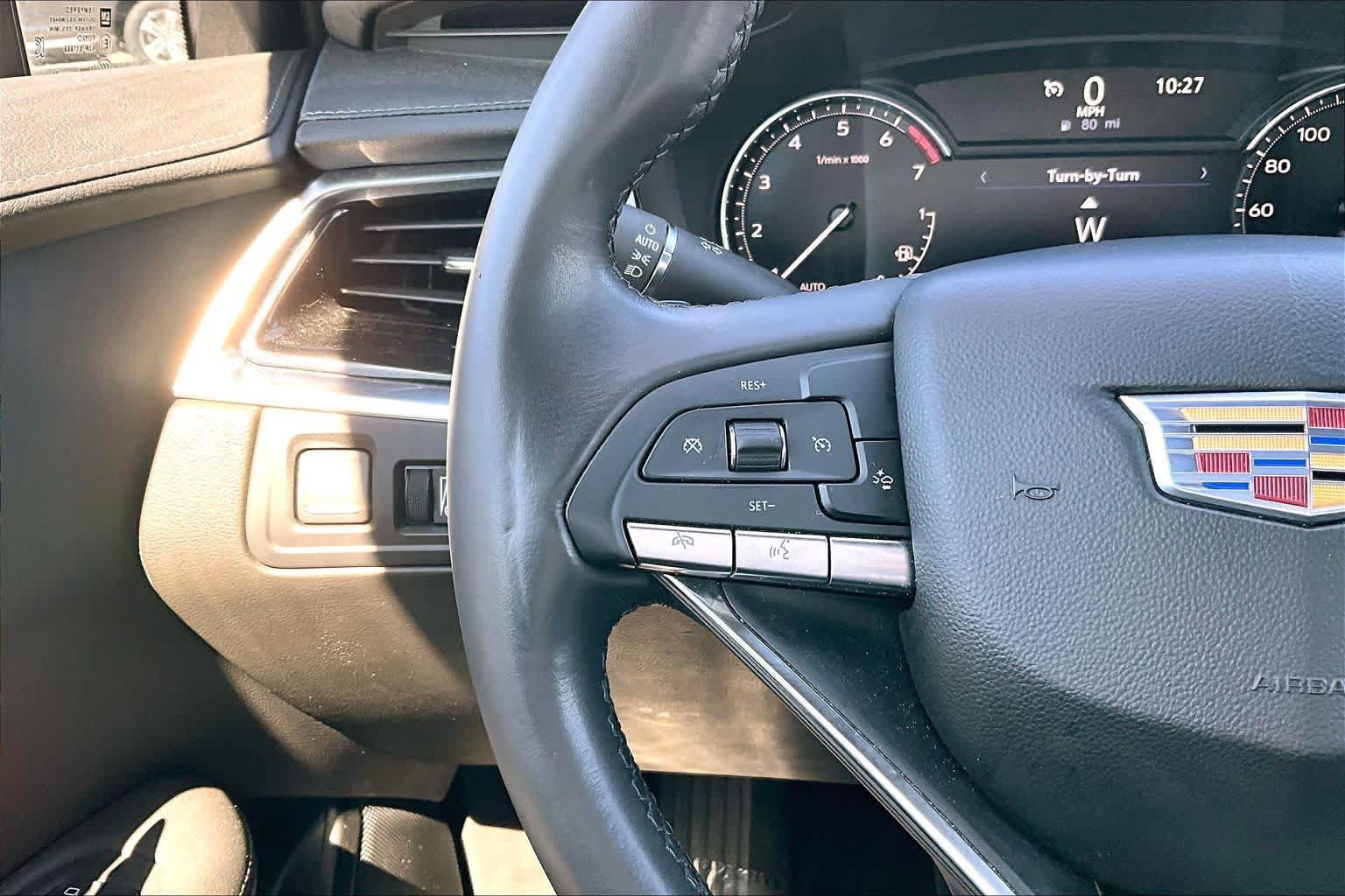 Used 2024 Cadillac XT6 Luxury FWD image 23