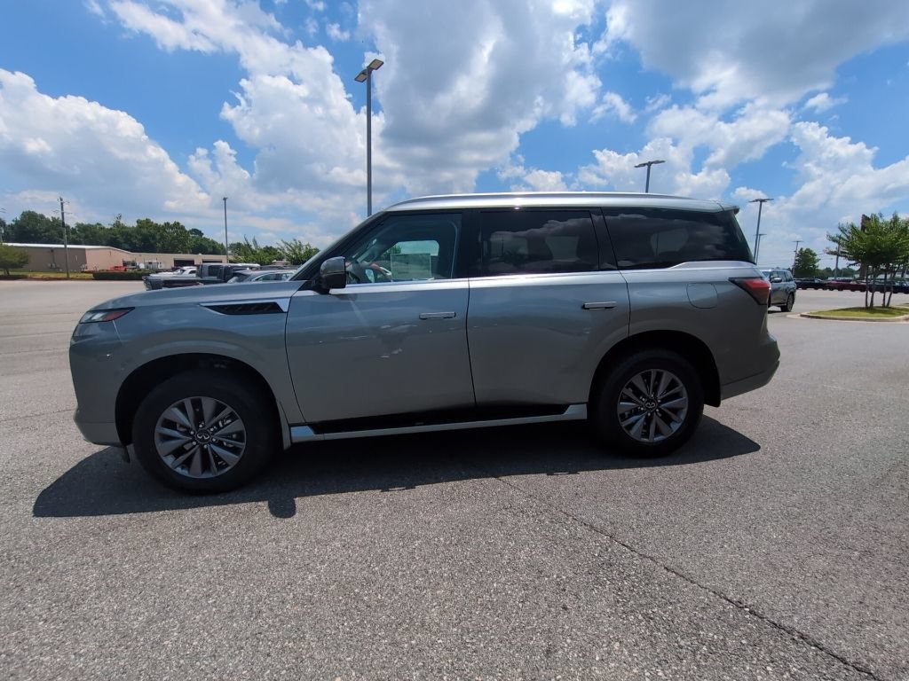 New 2027 INFINITI QX80 Pure RWD image 7