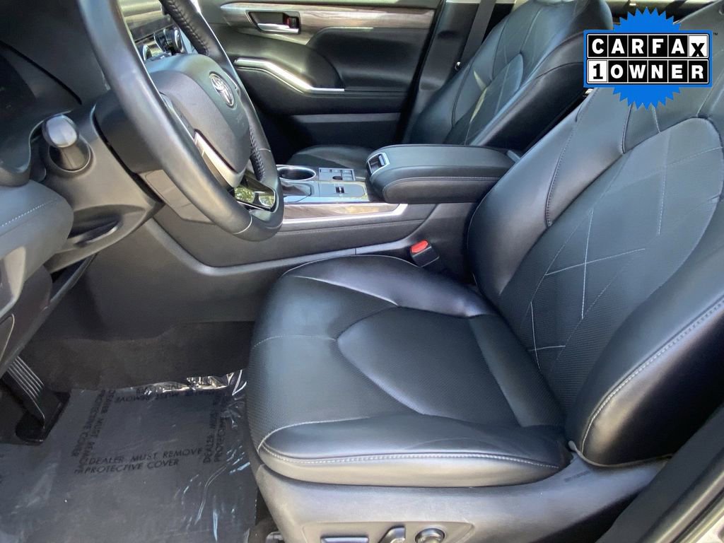 Used 2023 Toyota Highlander Platinum image 23