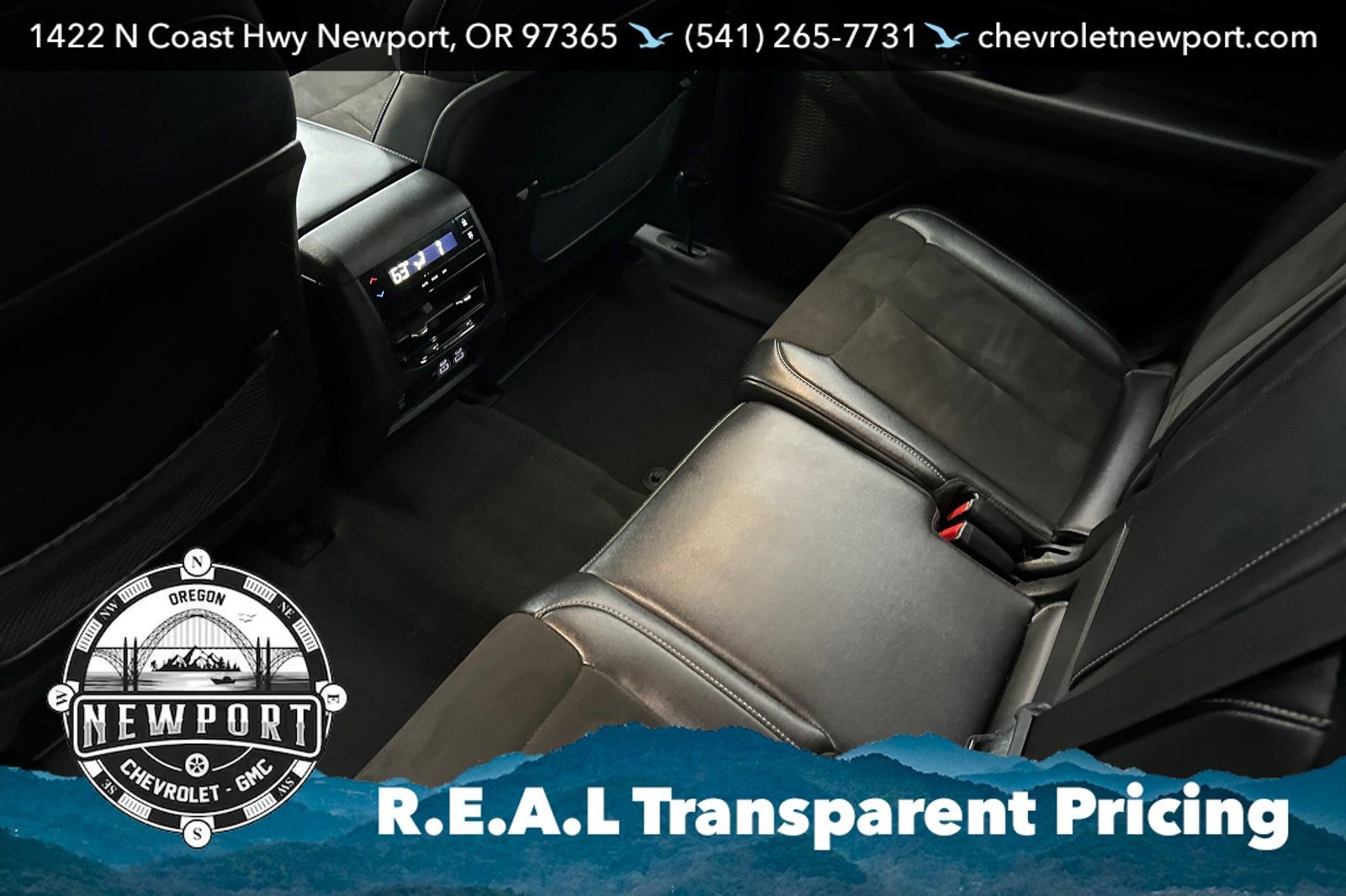 Used 2023 Jeep Grand Cherokee L Laredo image 12