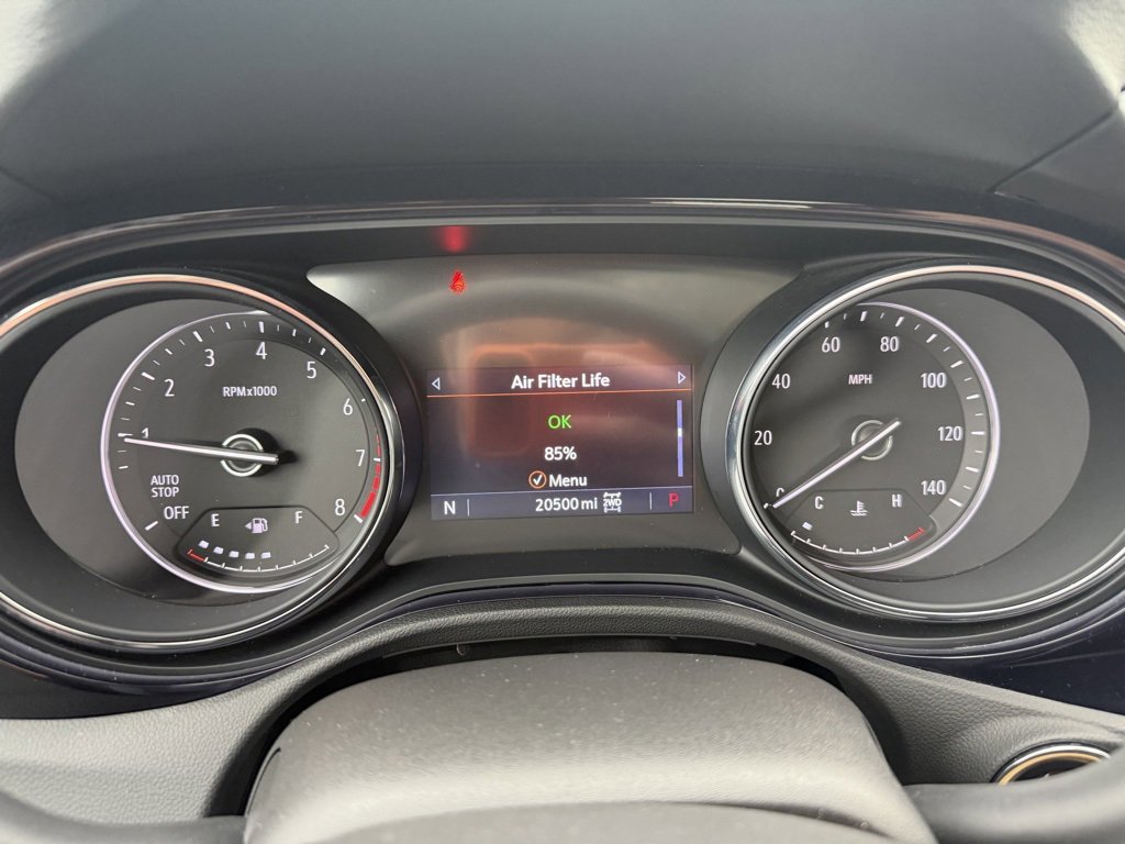 Used 2022 Buick Encore GX Essence w/ Experience Buick Package image 23